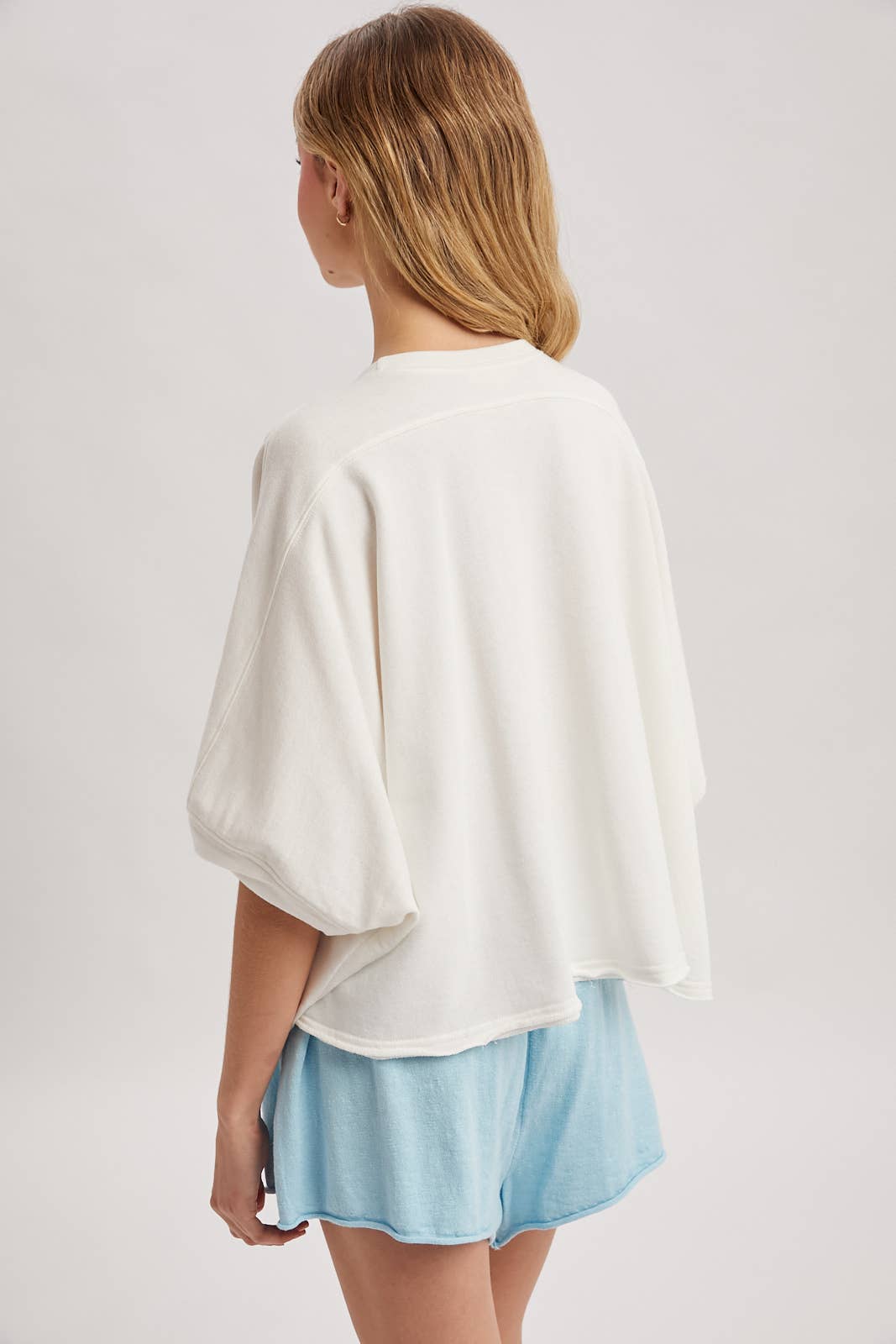 OVERSIZED RELAXED CROP KNIT TOP