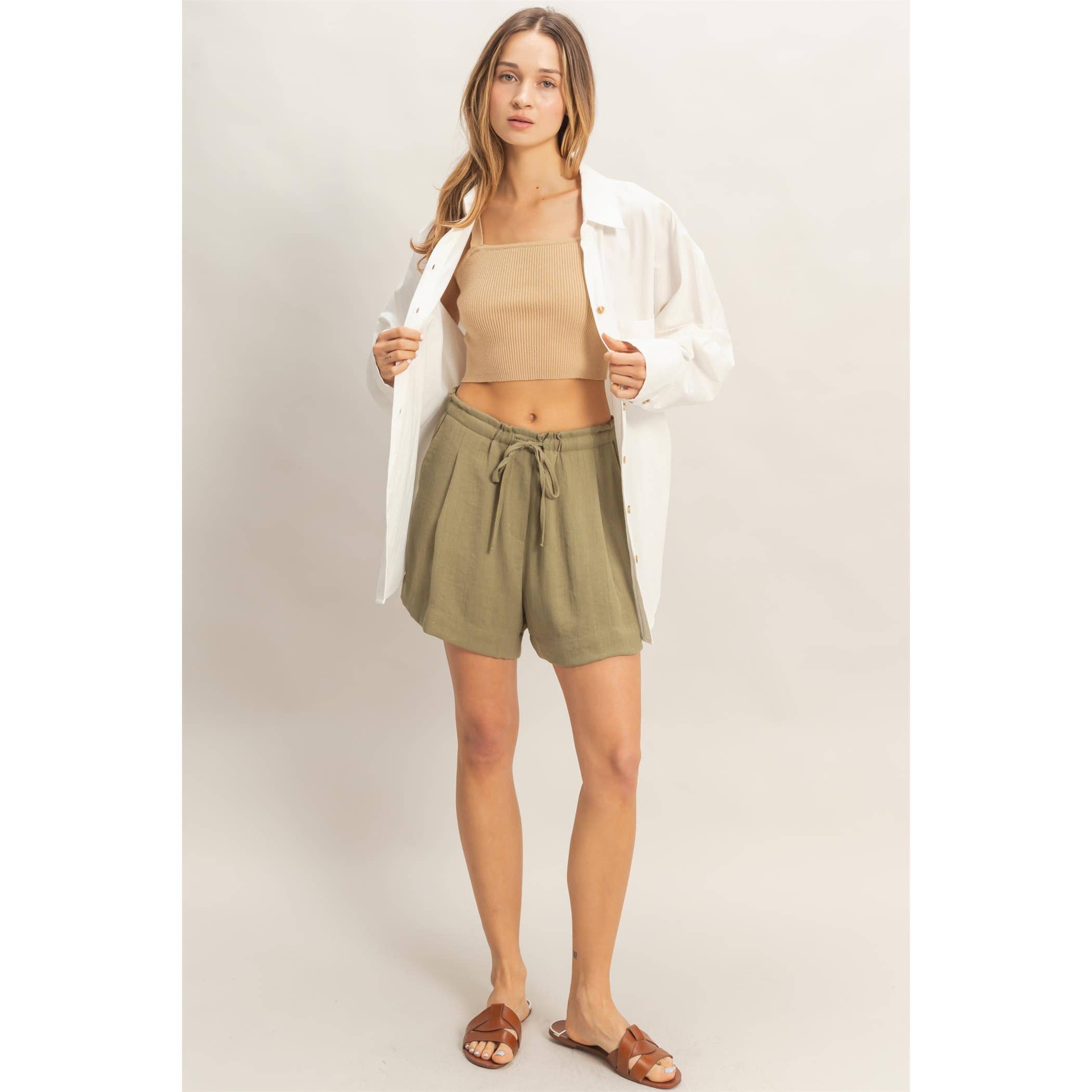 Drawstring Pleated Shorts