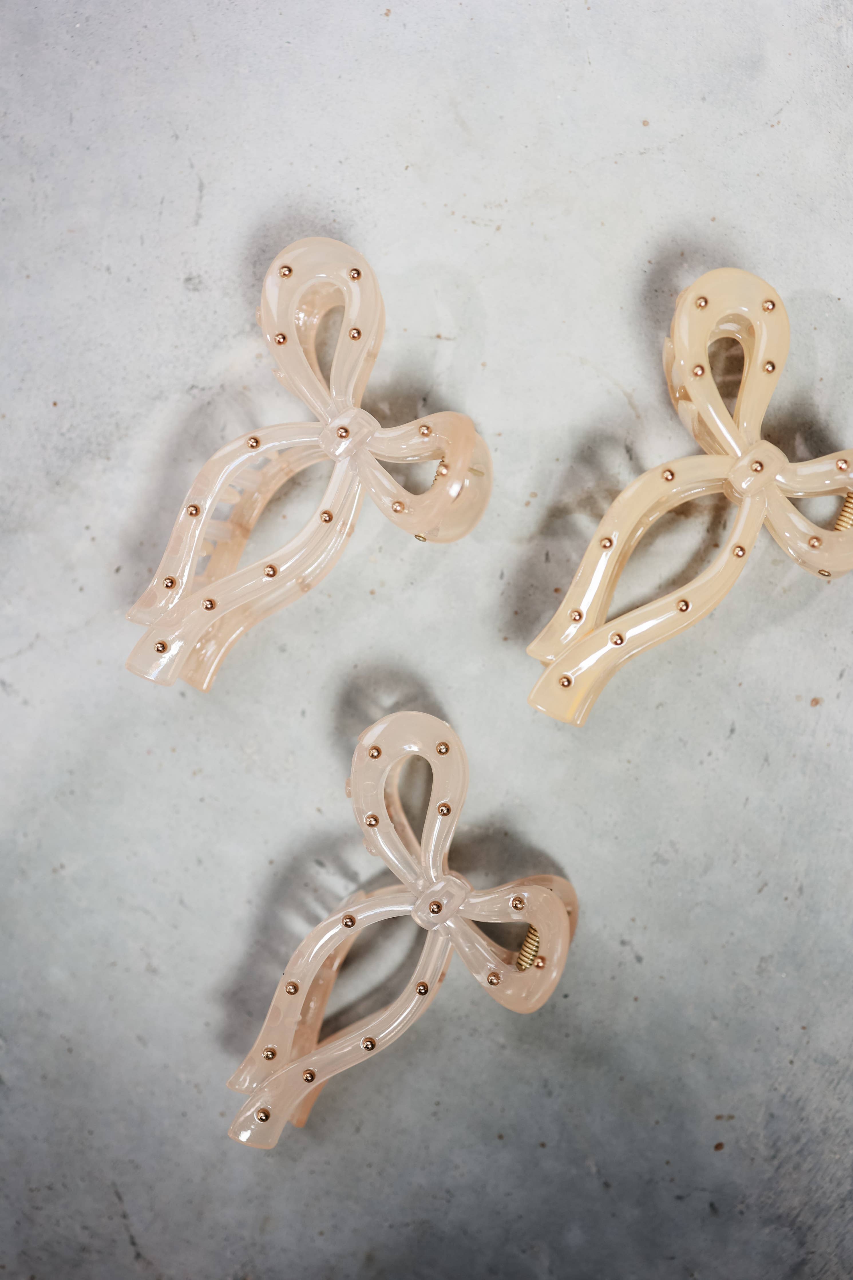 STUDDED BOW CLIP | IVORY