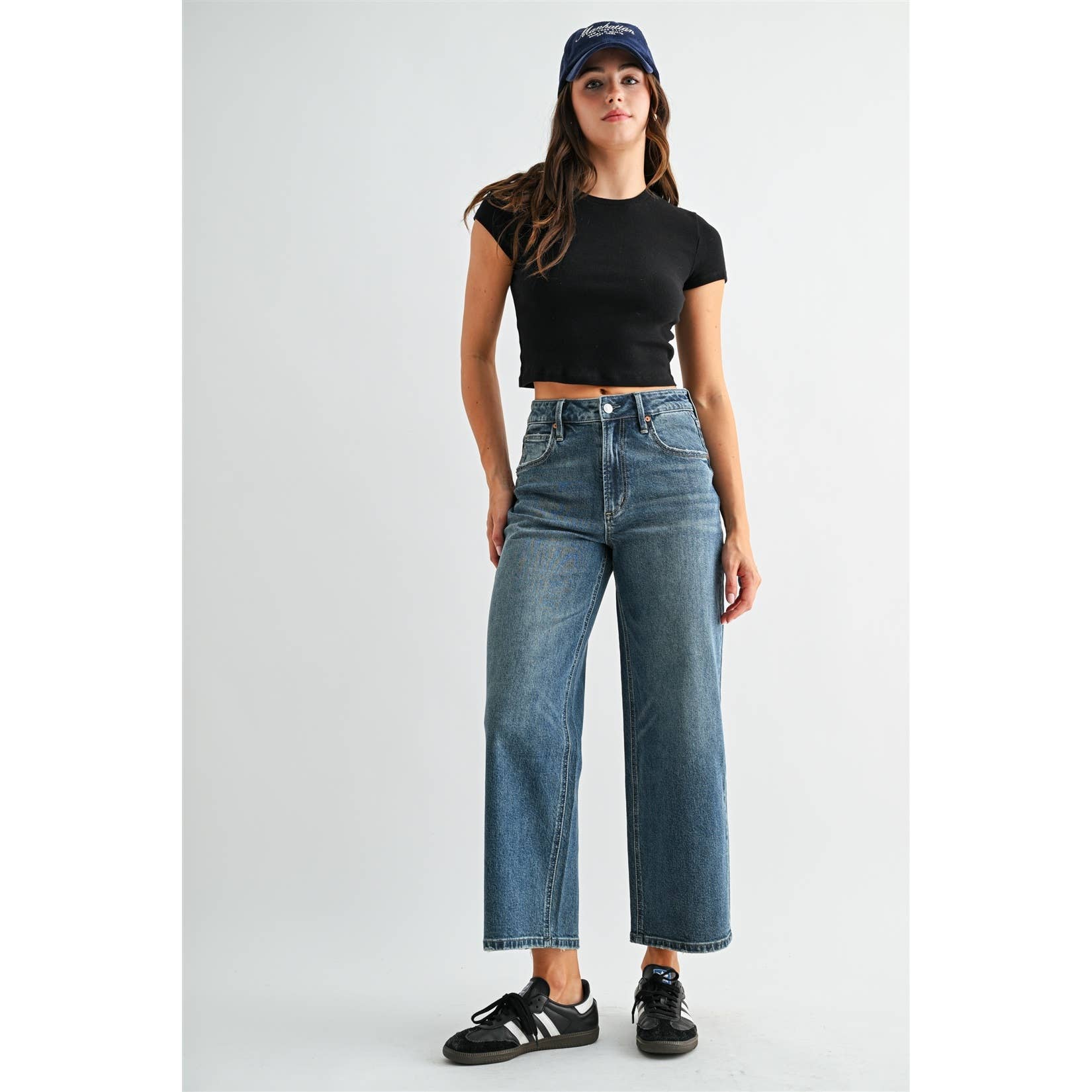 HIGH-RISE STRAIGHT ANKLE TAPERED LOOSE FIT